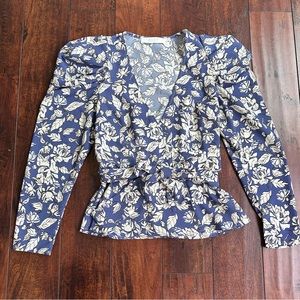 ASTR RUFFLE LONG SLEEVE WRAP FRONT TIE TOP XS